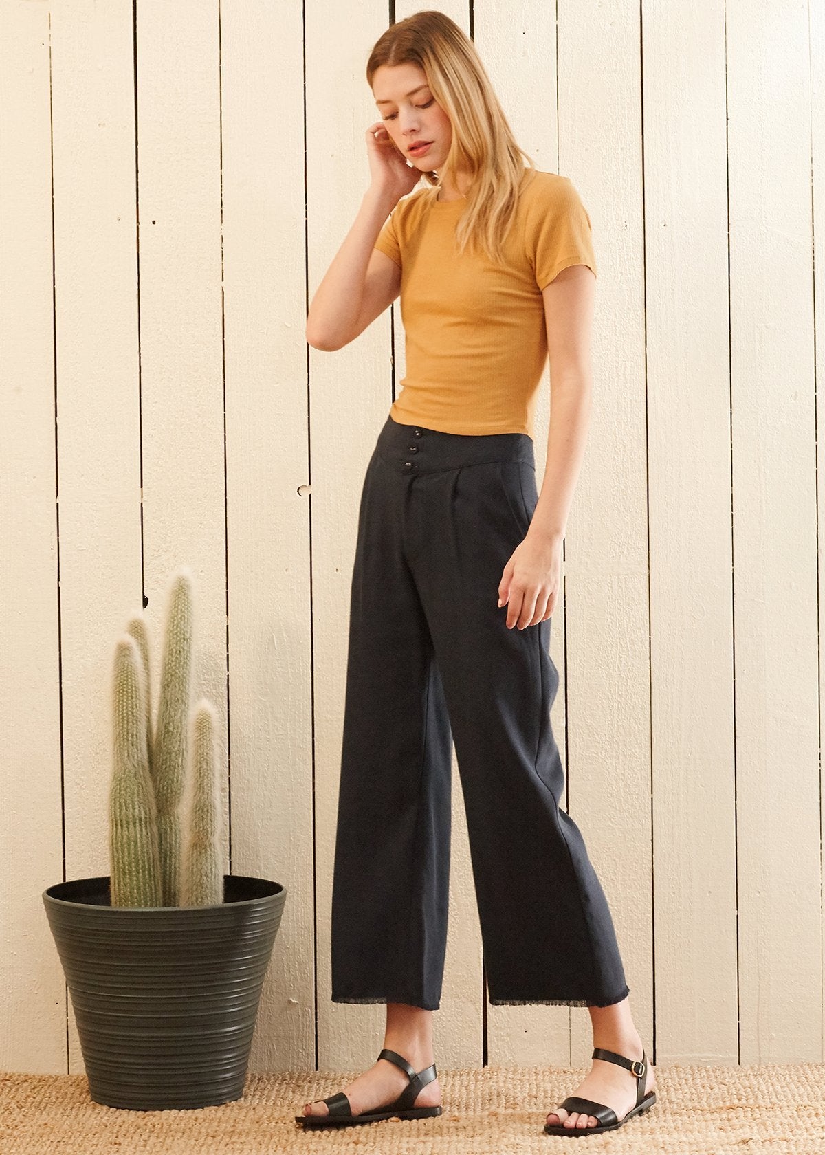Fringe Hem Cropped Pants